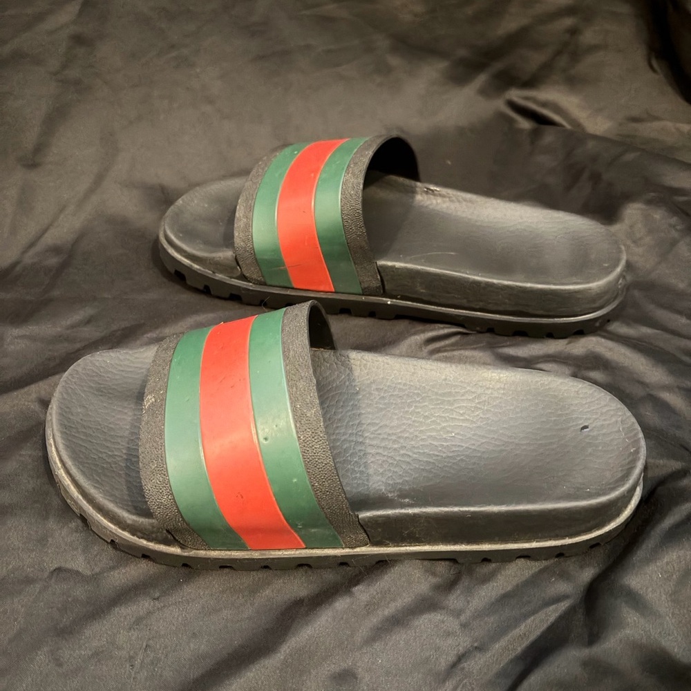 Gucci Black, Green, and Red Slide Sandals